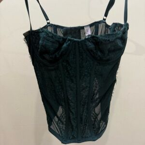 URBAN OUTFITTERS CORSET